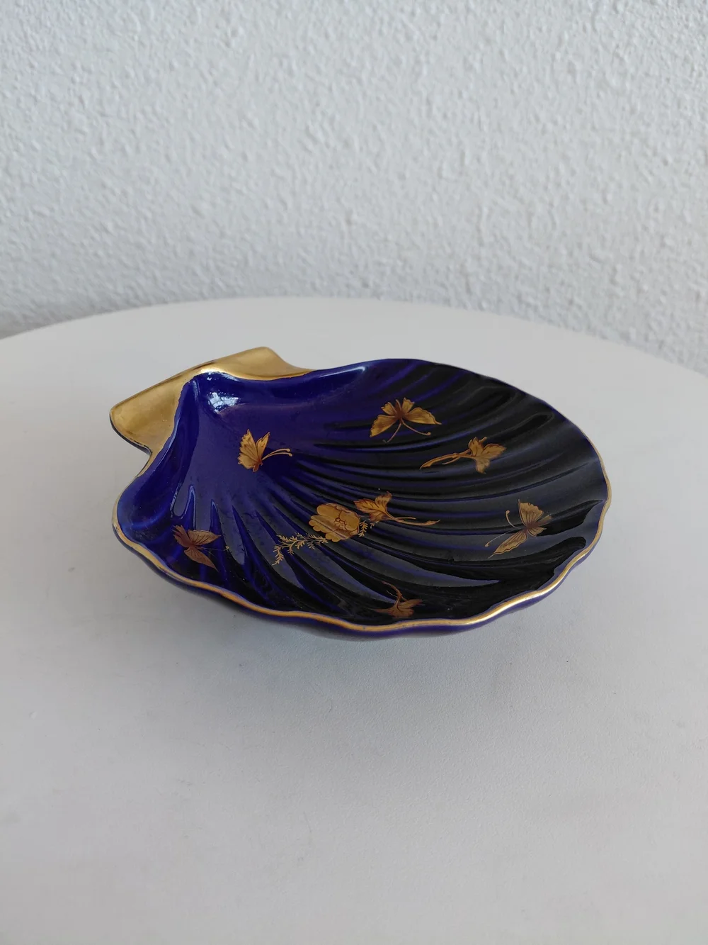 Cobalt Blue Scallop Shell Decorative Dish with Gold Accents
